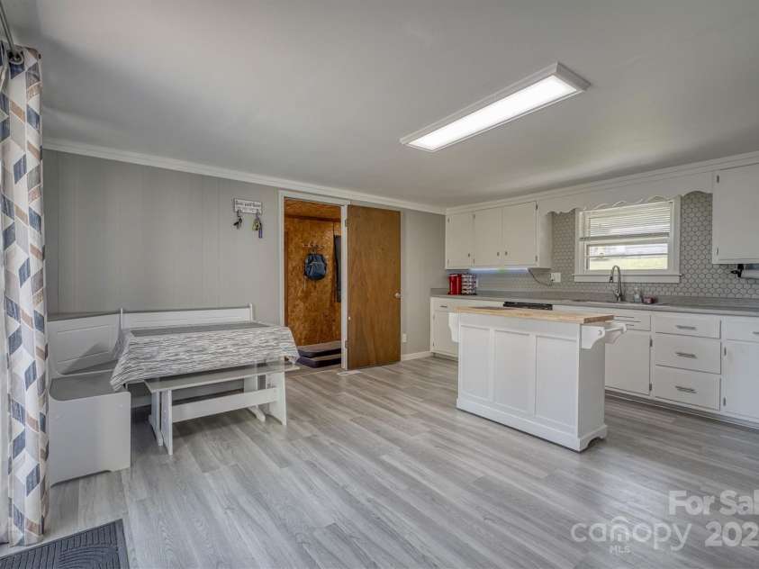 3803 Cook Road, Valdese, NC 28690.  MLS# CAR4258031, YatesRealty ID 18583. 