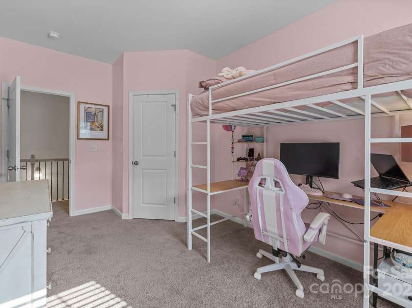 229 Cramerton Mills Parkway, Cramerton, NC 28032.  MLS# CAR4267417, YatesRealty ID 18584. 