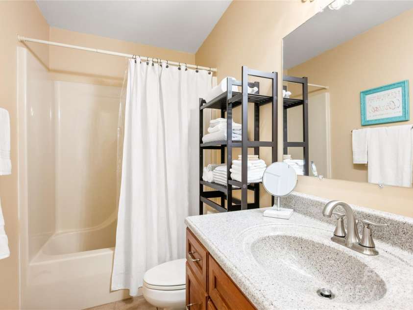1666 Sam Smith Road, Fort Mill, SC 29708.  MLS# CAR4250464, YatesRealty ID 18586. Full Hall Bathroom
