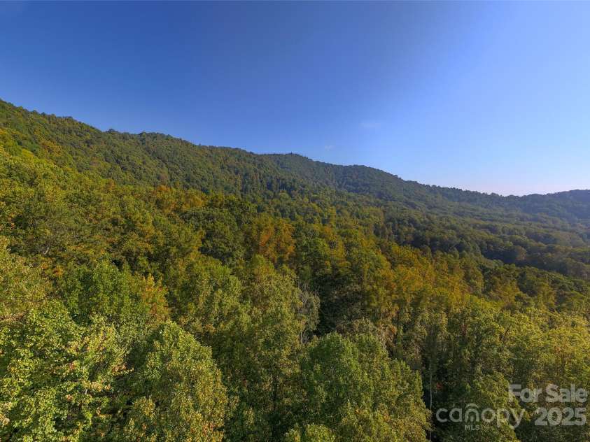 3 Bridgeway Drive, Candler, NC 28715.  MLS# CAR4202918, YatesRealty ID 18587. Mountain View.