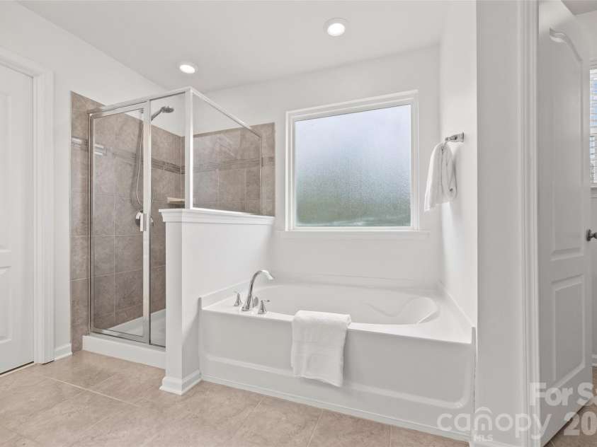 4055 Oakmere Road, Waxhaw, NC 28173.  MLS# CAR4353481, YatesRealty ID 18587. 