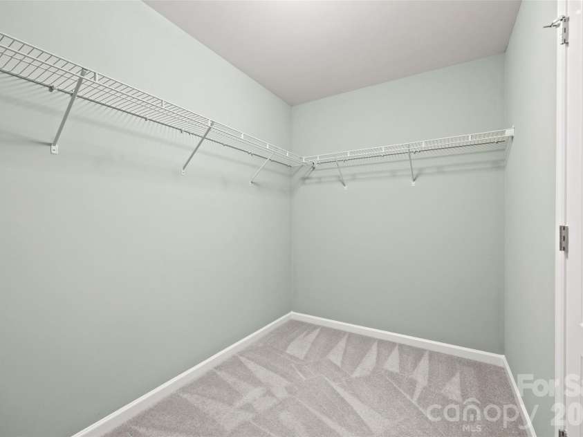 4055 Oakmere Road, Waxhaw, NC 28173.  MLS# CAR4353481, YatesRealty ID 18587. 