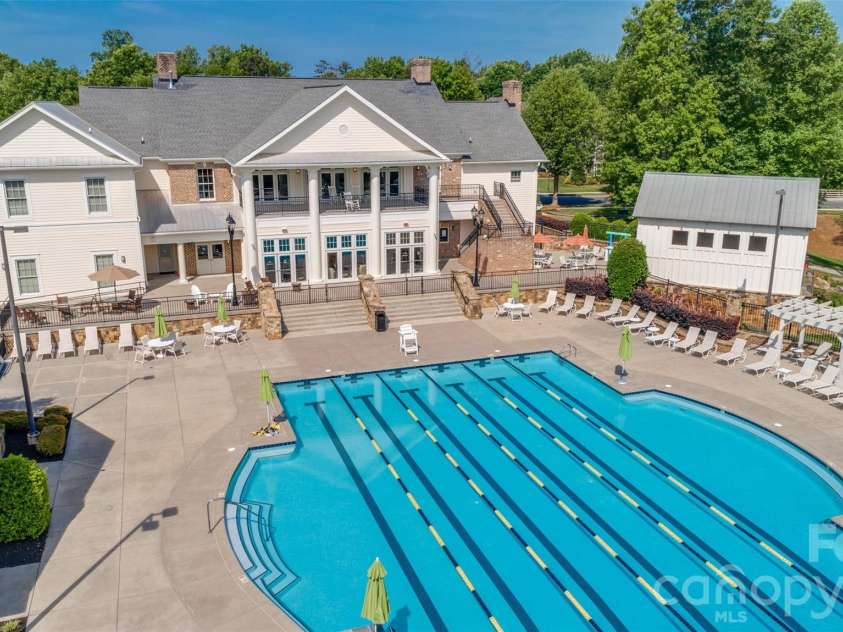 4055 Oakmere Road, Waxhaw, NC 28173.  MLS# CAR4353481, YatesRealty ID 18587. 