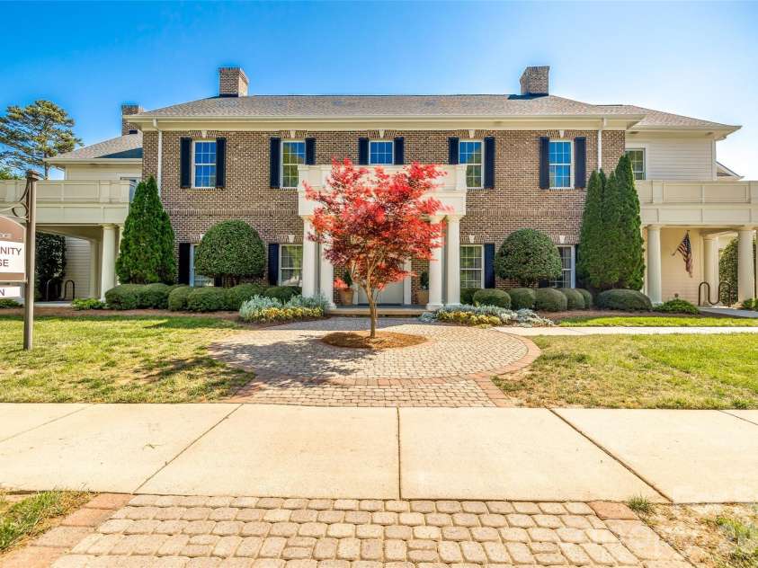 4055 Oakmere Road, Waxhaw, NC 28173.  MLS# CAR4353481, YatesRealty ID 18587. 