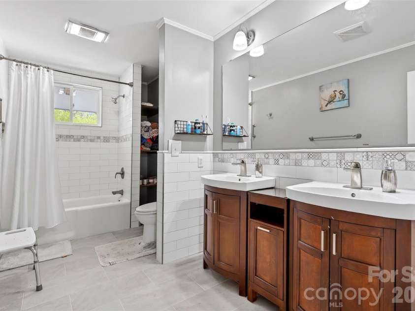 217 Miller Street, Spindale, NC 28160.  MLS# CAR4356041, YatesRealty ID 18588. 