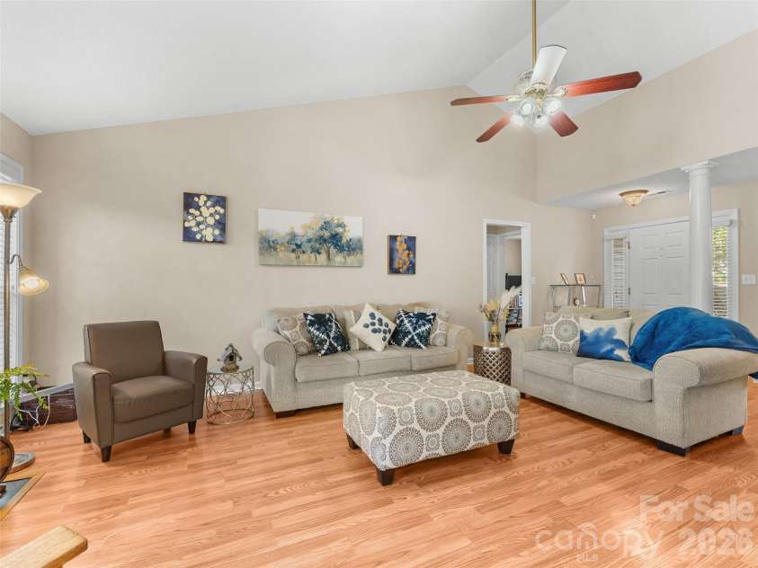171 Rolling Meadow Road, Fletcher, NC 28732.  MLS# CAR4372180, YatesRealty ID 18589. Great Room