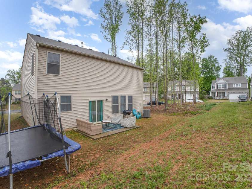 710 Anglin Forest Way, Charlotte, NC 28214.  MLS# CAR4244390, YatesRealty ID 18589. Backyard