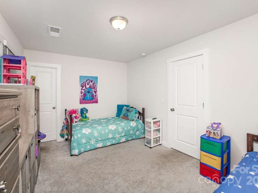 710 Anglin Forest Way, Charlotte, NC 28214.  MLS# CAR4244390, YatesRealty ID 18589. Bedroom 3