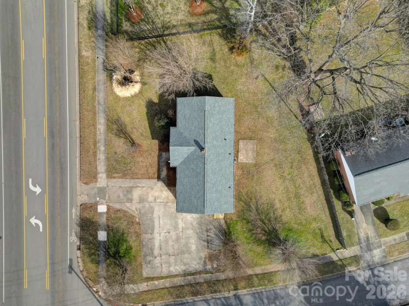 328 Old Concord Road, Salisbury, NC 28144.  MLS# CAR4344941, YatesRealty ID 18592. 