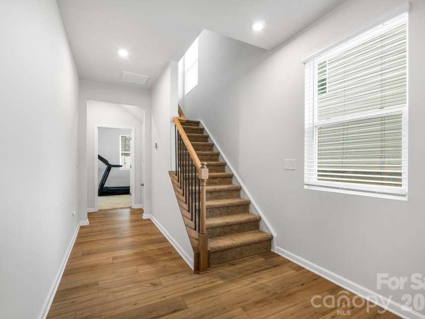 1230 Keydet Drive, Charlotte, NC 28216.  MLS# CAR4342742, YatesRealty ID 18596. 