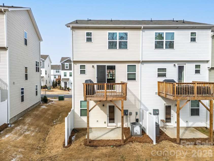 1230 Keydet Drive, Charlotte, NC 28216.  MLS# CAR4342742, YatesRealty ID 18596. 
