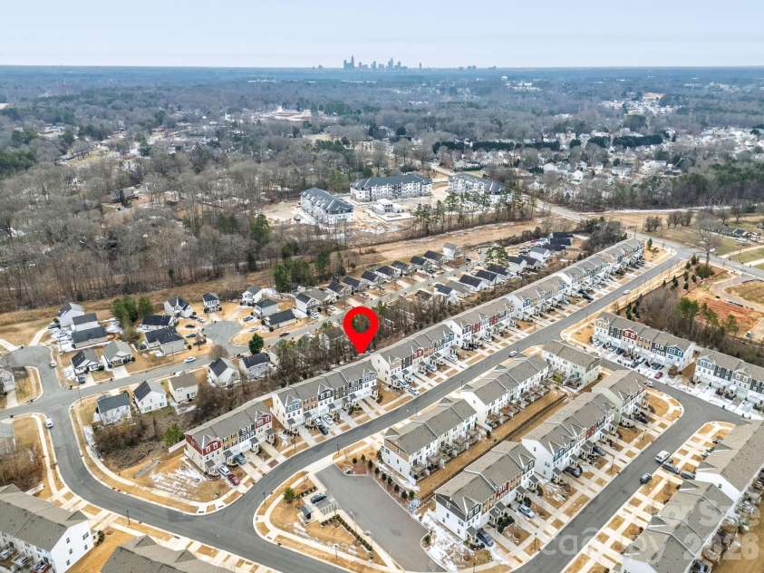 1230 Keydet Drive, Charlotte, NC 28216.  MLS# CAR4342742, YatesRealty ID 18596. 