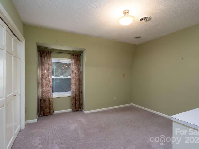 758 Williamsburg Drive, Concord, NC 28025.  MLS# CAR4248248, YatesRealty ID 18597. Bedroom