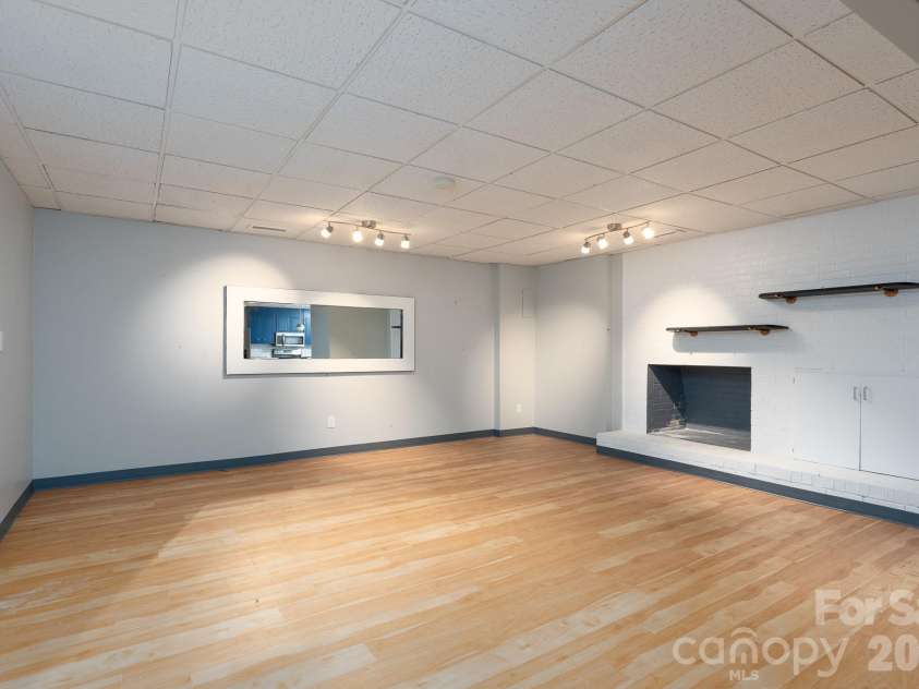 758 Williamsburg Drive, Concord, NC 28025.  MLS# CAR4248248, YatesRealty ID 18597. Family Room Basement