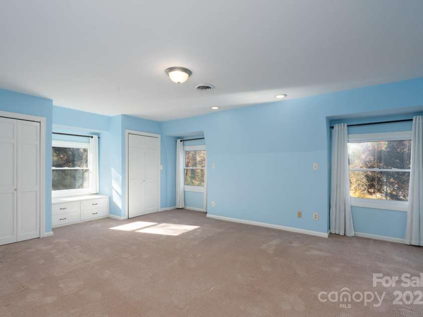758 Williamsburg Drive, Concord, NC 28025.  MLS# CAR4248248, YatesRealty ID 18597. Primary Bedroom