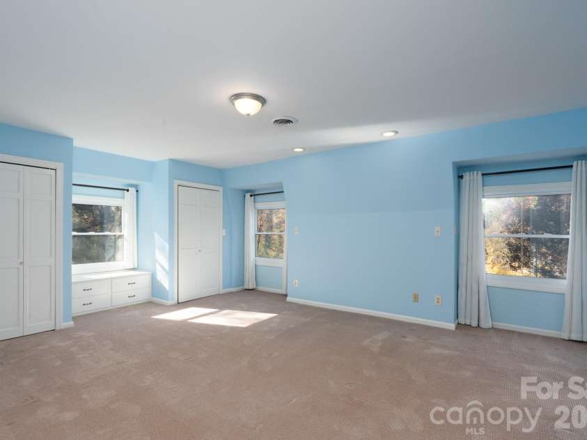 758 Williamsburg Drive, Concord, NC 28025.  MLS# CAR4248248, YatesRealty ID 18597. Primary Bedroom