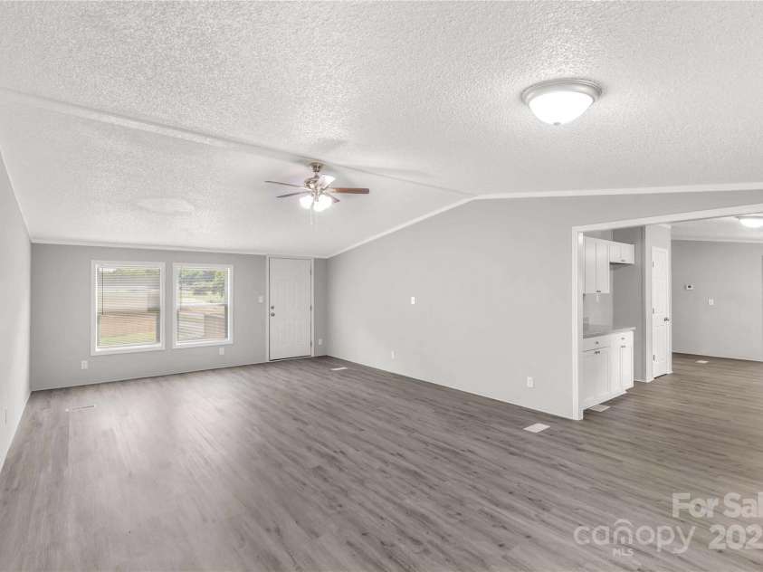 2007 Sugar Hill Road, York, SC 29745.  MLS# CAR4269310, YatesRealty ID 18598. 