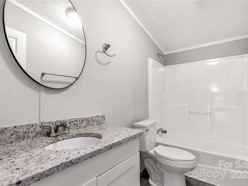 2007 Sugar Hill Road, York, SC 29745.  MLS# CAR4269310, YatesRealty ID 18598. 