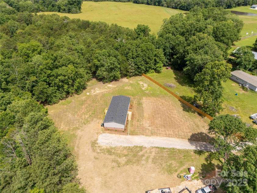 2007 Sugar Hill Road, York, SC 29745.  MLS# CAR4269310, YatesRealty ID 18598. 
