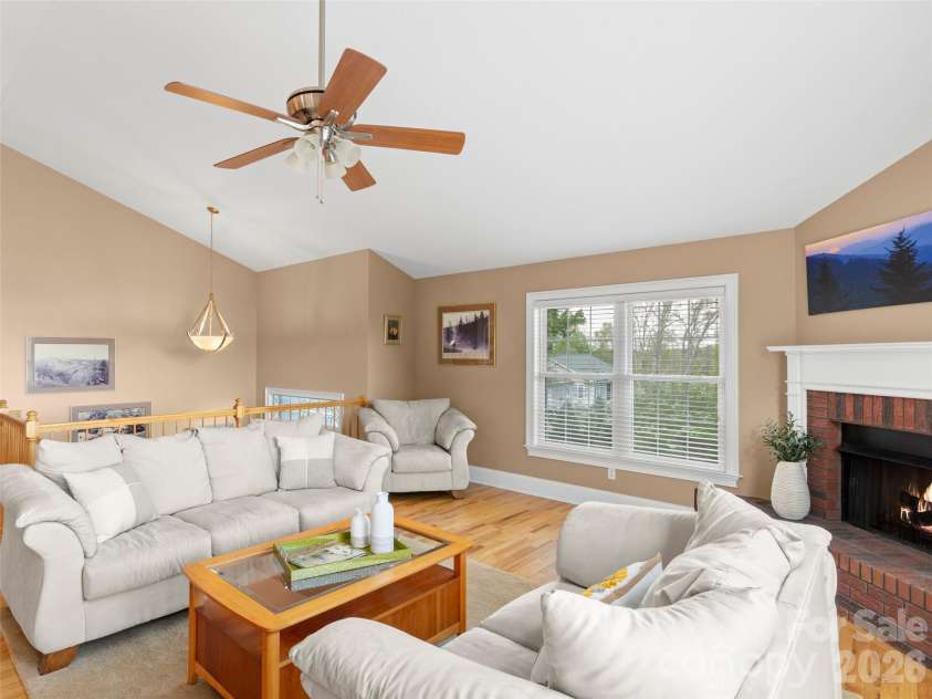 36 Ashley Woods Drive, Arden, NC 28704.  MLS# CAR4370247, YatesRealty ID 18598. 