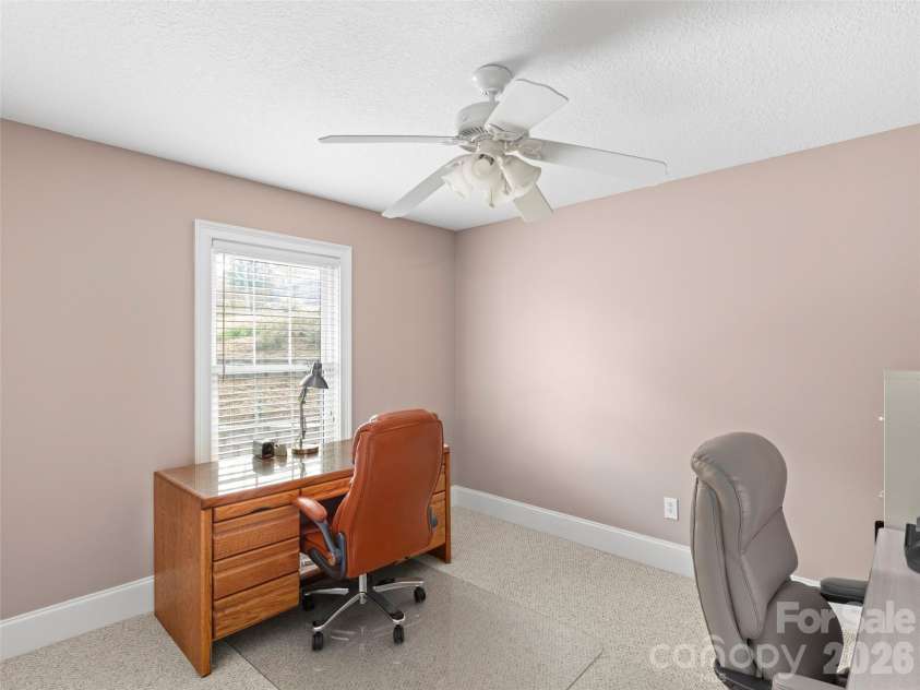 36 Ashley Woods Drive, Arden, NC 28704.  MLS# CAR4370247, YatesRealty ID 18598. 