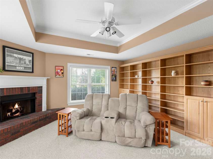 36 Ashley Woods Drive, Arden, NC 28704.  MLS# CAR4370247, YatesRealty ID 18598. 