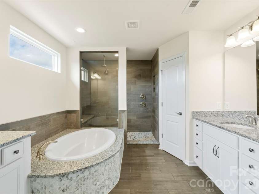 8763 Gladden Hill Lane, Fort Mill, SC 29715.  MLS# CAR4366003, YatesRealty ID 18599. 