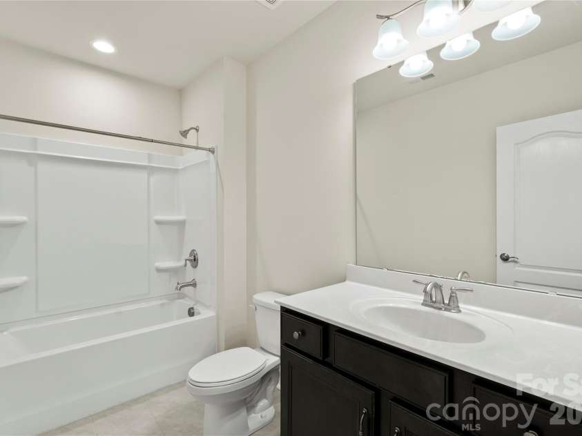 8763 Gladden Hill Lane, Fort Mill, SC 29715.  MLS# CAR4366003, YatesRealty ID 18599. 