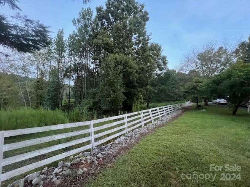 1240 Gaddy Road, Nebo, NC 28761.  MLS# CAR4179163, YatesRealty ID 186. 