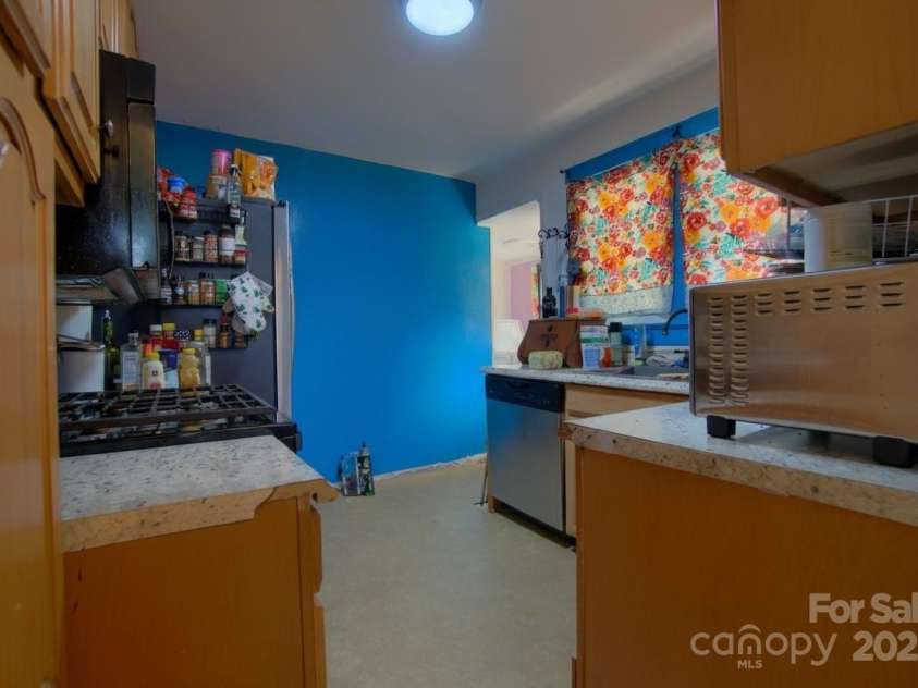 365 Old Haw Creek Road, Asheville, NC 28805.  MLS# CAR4307424, YatesRealty ID 186. 