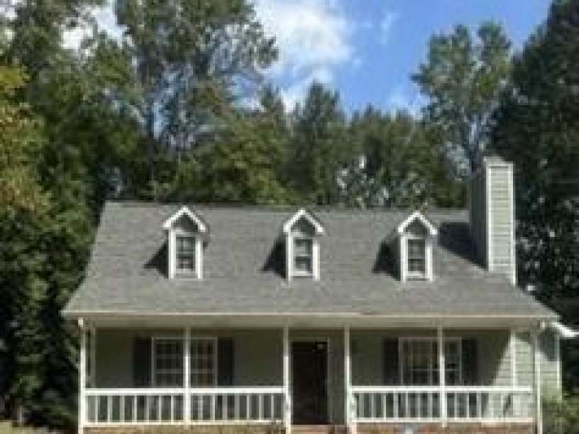 6414 Rockshire Drive, Charlotte, NC 28227.  MLS# CAR4359520, YatesRealty ID 18601. 