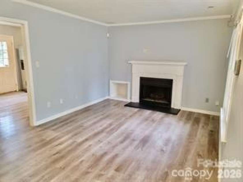 6414 Rockshire Drive, Charlotte, NC 28227.  MLS# CAR4359520, YatesRealty ID 18601. 