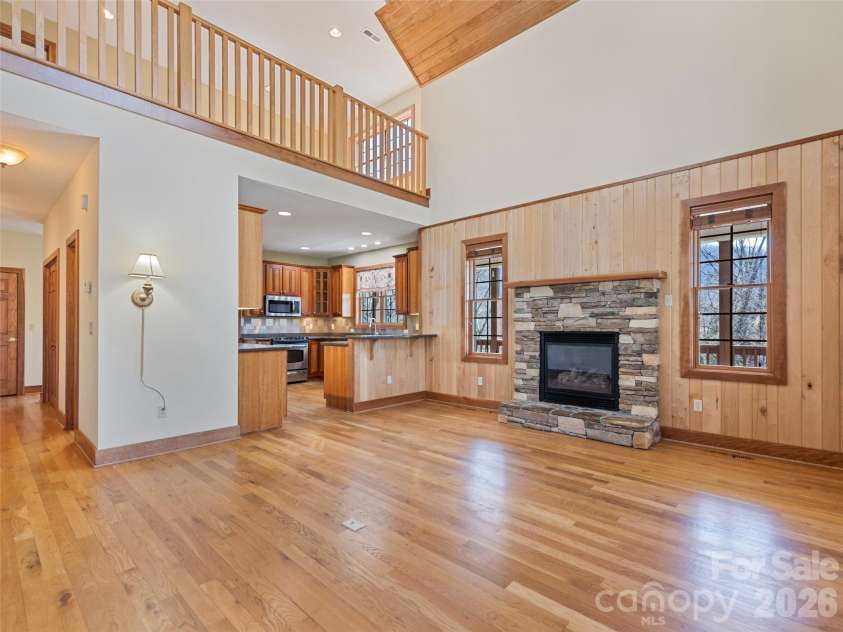 184 Silent Forest Drive, Canton, NC 28716.  MLS# CAR4361756, YatesRealty ID 18603. 