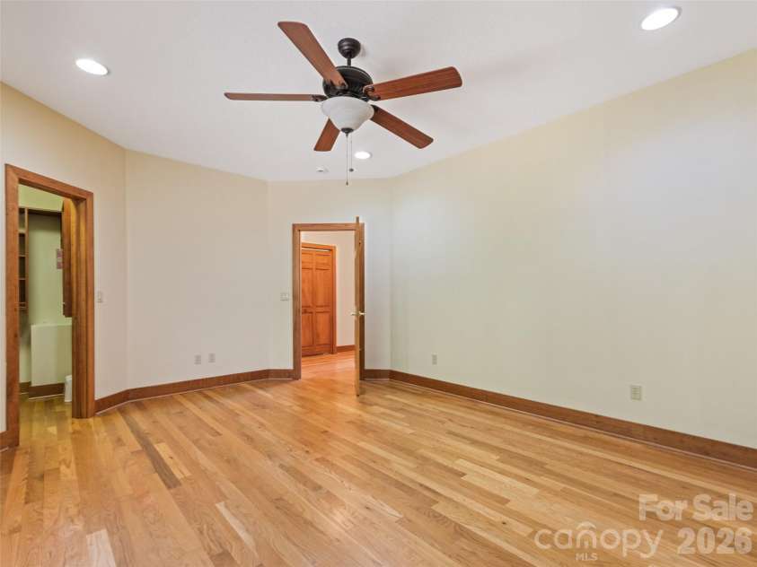 184 Silent Forest Drive, Canton, NC 28716.  MLS# CAR4361756, YatesRealty ID 18603. 
