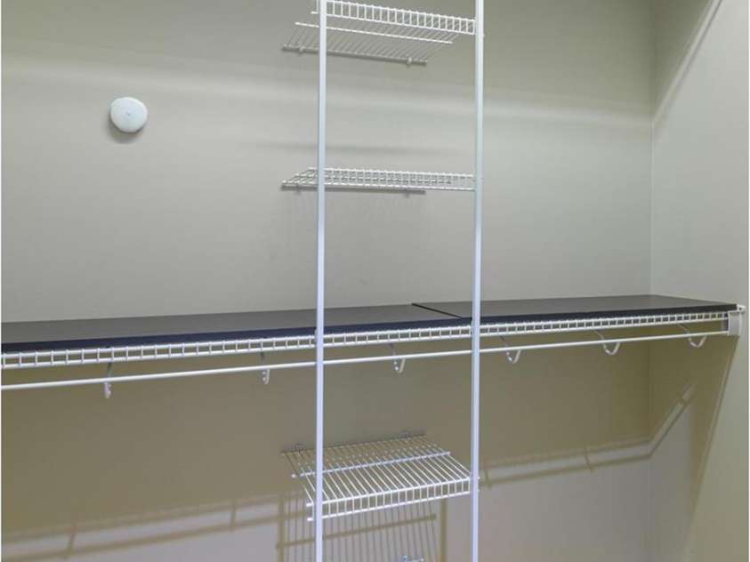 240 Waterside Drive, Hendersonville, NC 28791.  MLS# CAR4268886, YatesRealty ID 18606. 