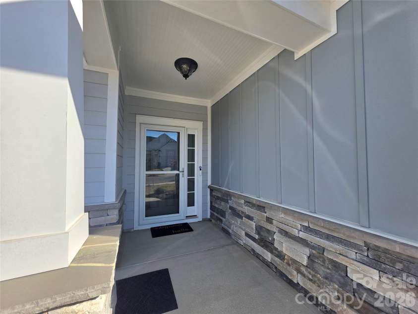 7034 Kingfisher Way, Belmont, NC 28012.  MLS# CAR4315698, YatesRealty ID 18606. 