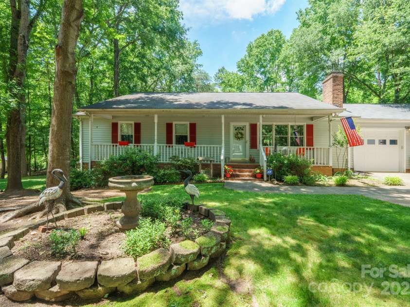 116 April Lane, Dallas, NC 28034.  MLS# CAR4268209, YatesRealty ID 18607. 