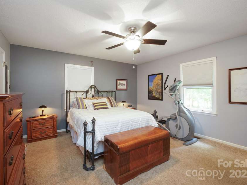 116 April Lane, Dallas, NC 28034.  MLS# CAR4268209, YatesRealty ID 18607. 