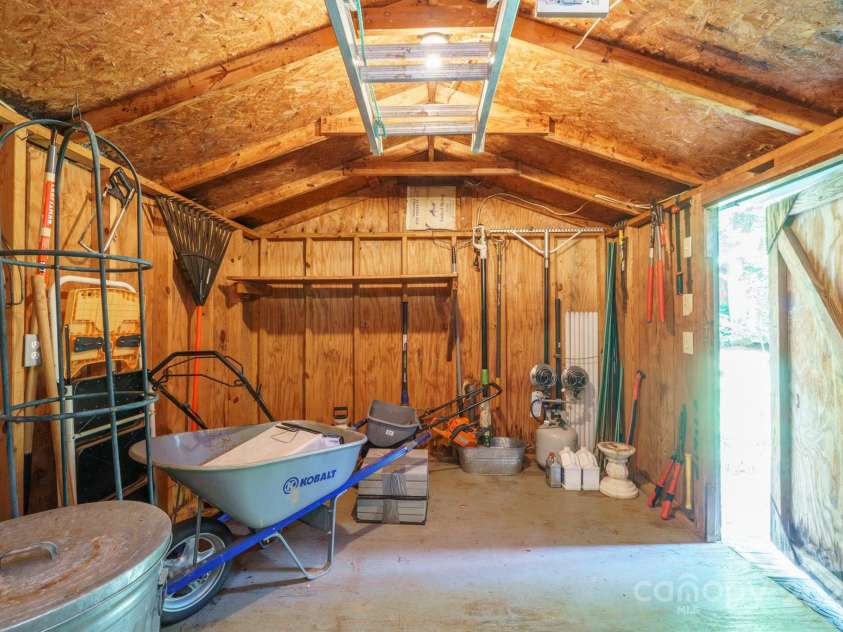 116 April Lane, Dallas, NC 28034.  MLS# CAR4268209, YatesRealty ID 18607. 