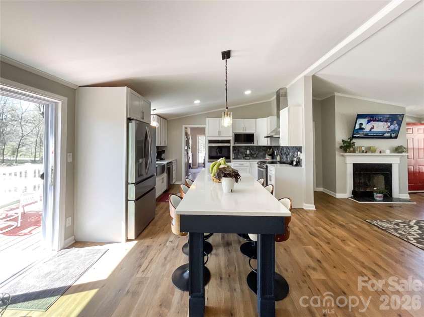 7706 Davis Road, Waxhaw, NC 28173.  MLS# CAR4360751, YatesRealty ID 18608. 