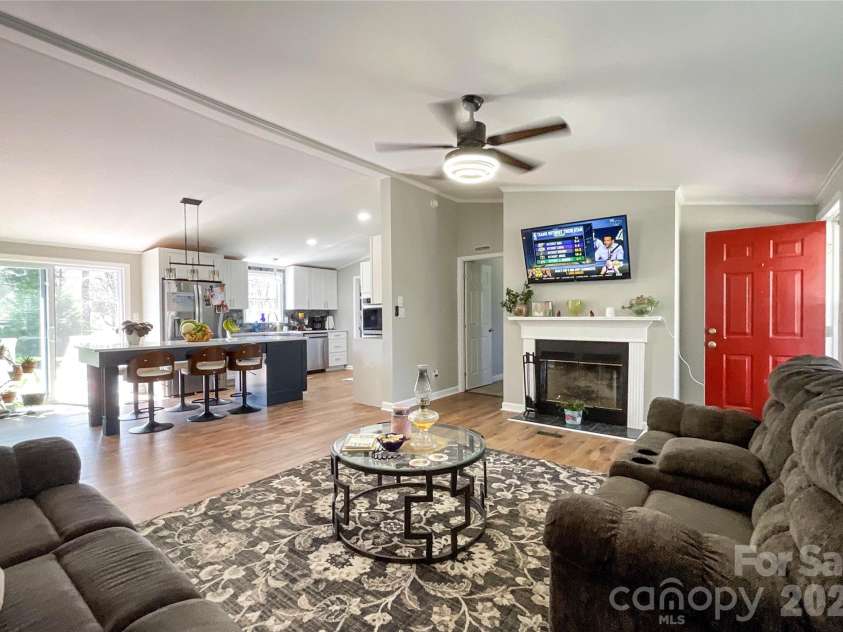 7706 Davis Road, Waxhaw, NC 28173.  MLS# CAR4360751, YatesRealty ID 18608. 