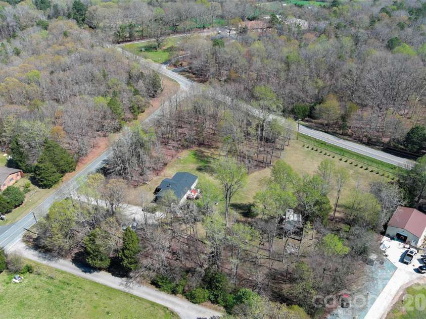 7706 Davis Road, Waxhaw, NC 28173.  MLS# CAR4360751, YatesRealty ID 18608. 
