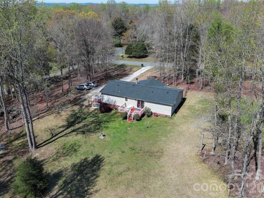 7706 Davis Road, Waxhaw, NC 28173.  MLS# CAR4360751, YatesRealty ID 18608. 
