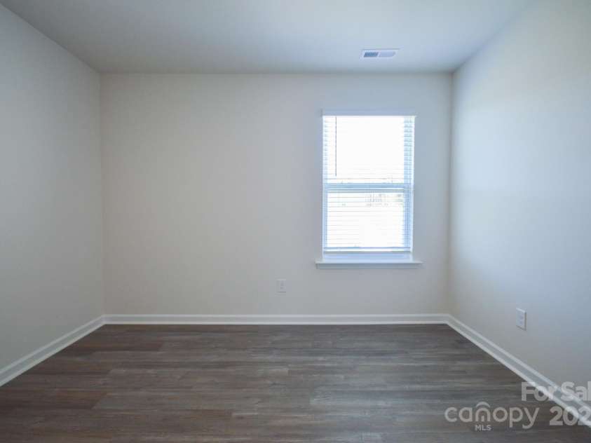 82 Providence Walk Drive, Hendersonville, NC 28792.  MLS# CAR4269551, YatesRealty ID 18608. Photos are representative