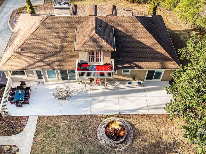 123 Old Bell Road, Charlotte, NC 28270.  MLS# CAR4404093, YatesRealty ID 18610. 