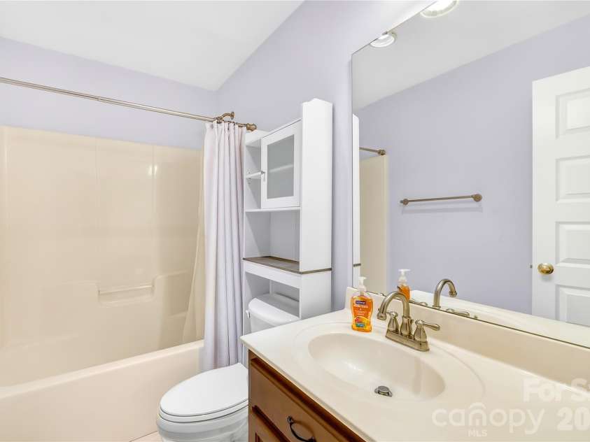 3331 Keady Mill Loop, Kannapolis, NC 28081.  MLS# CAR4374436, YatesRealty ID 18611. 