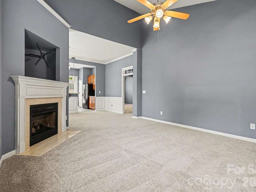 6005 Pale Moss Lane, Charlotte, NC 28269.  MLS# CAR4370980, YatesRealty ID 18613. 