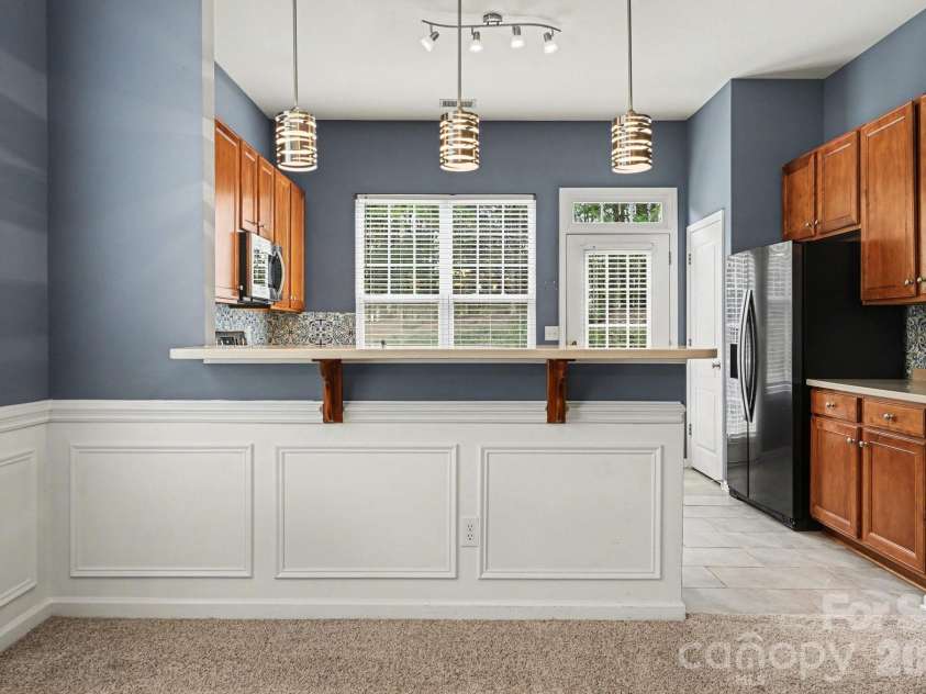 6005 Pale Moss Lane, Charlotte, NC 28269.  MLS# CAR4370980, YatesRealty ID 18613. 