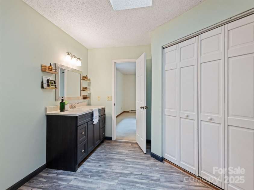 848 Eagles Ridge Road, Sylva, NC 28779.  MLS# CAR4269693, YatesRealty ID 18613. 