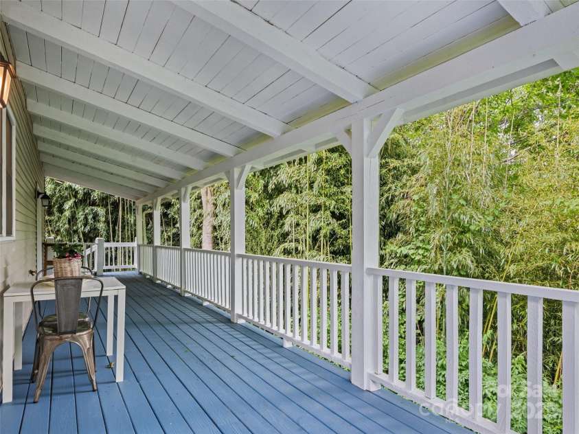 848 Eagles Ridge Road, Sylva, NC 28779.  MLS# CAR4269693, YatesRealty ID 18613. 